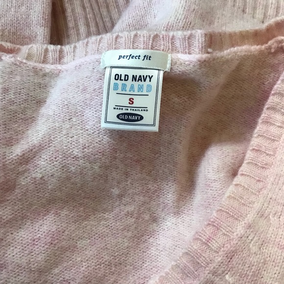 ❌SOLD❌Old Navy Perfect Fit Baby Pink Sweater S - Picture 5 of 6